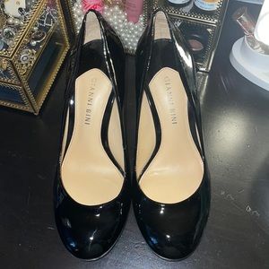 Patent Leather Gianni Bini Heels -EUC- Size 7